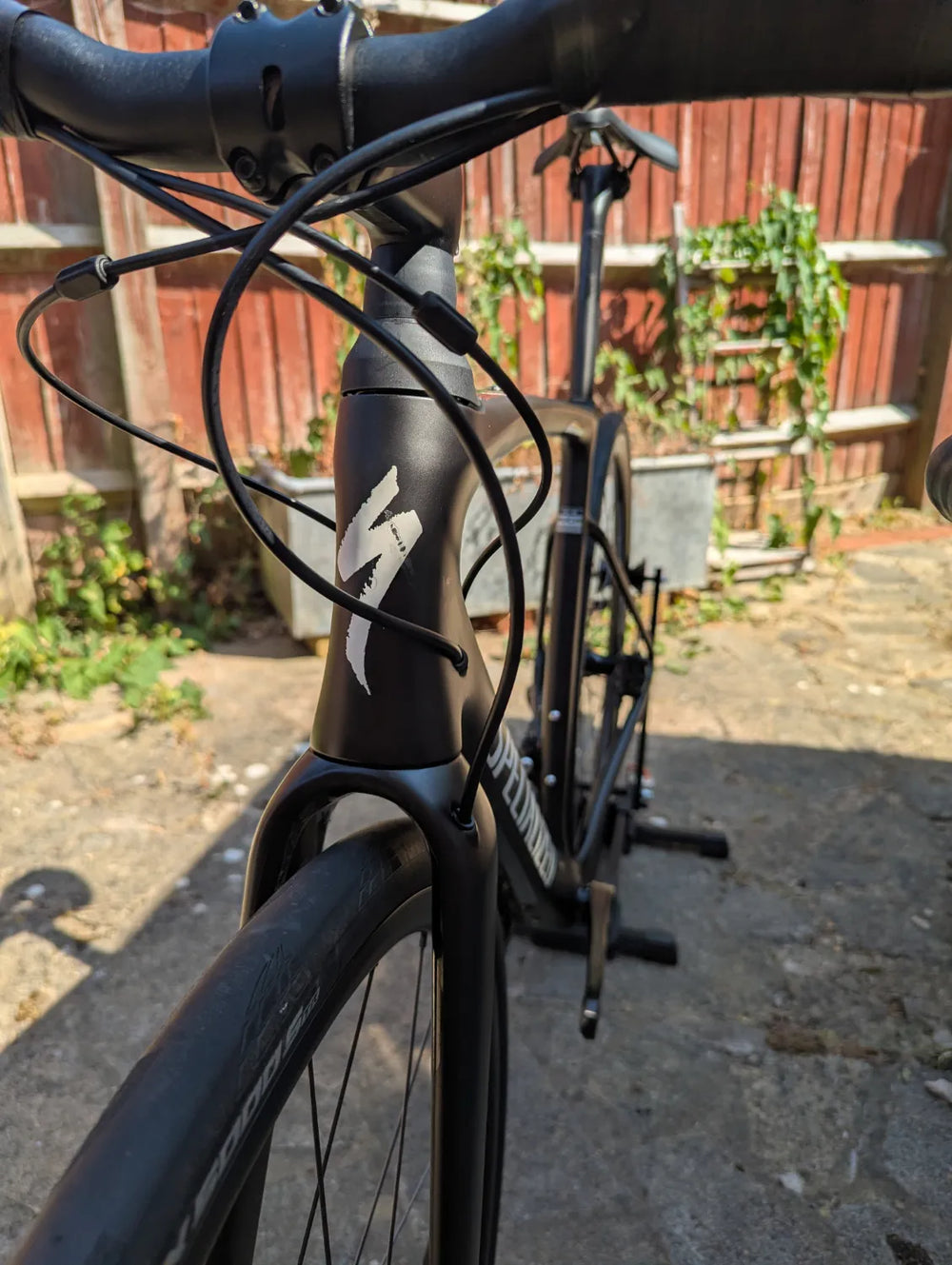 Specialized Roubaix SL8 Sport - Shimano 105 2024
