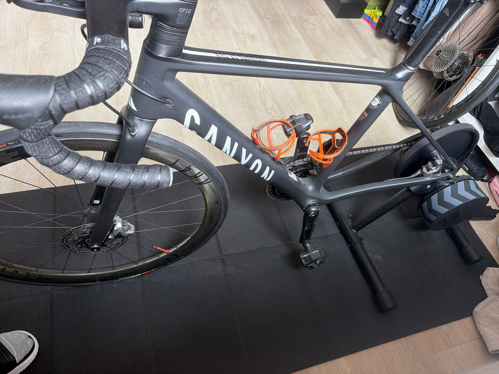 Canyon Ultimate CF SLX 9 WMN Disc Etap 2020