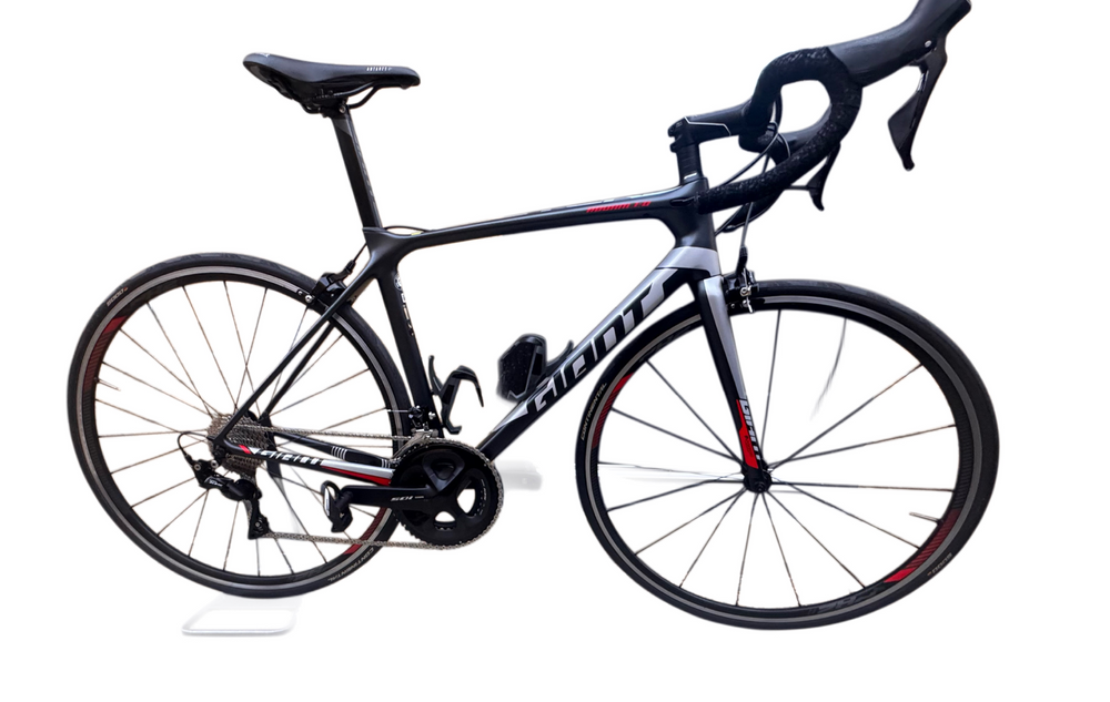 Giant TCR Advanced 2 - 105 Equipped  2019