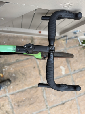 Pinarello Grevil F GRX815 Di2 2023