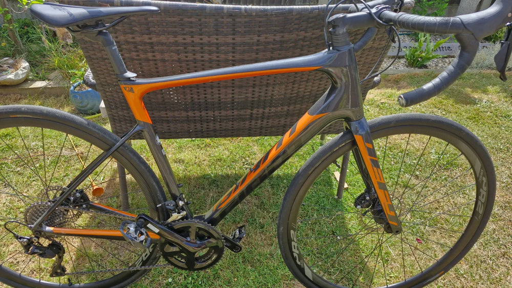 Giant Defy - Advanced 2 2024
