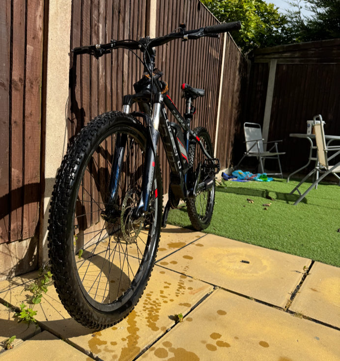 Carrera Vengeance E Mens Electric Bike 2022