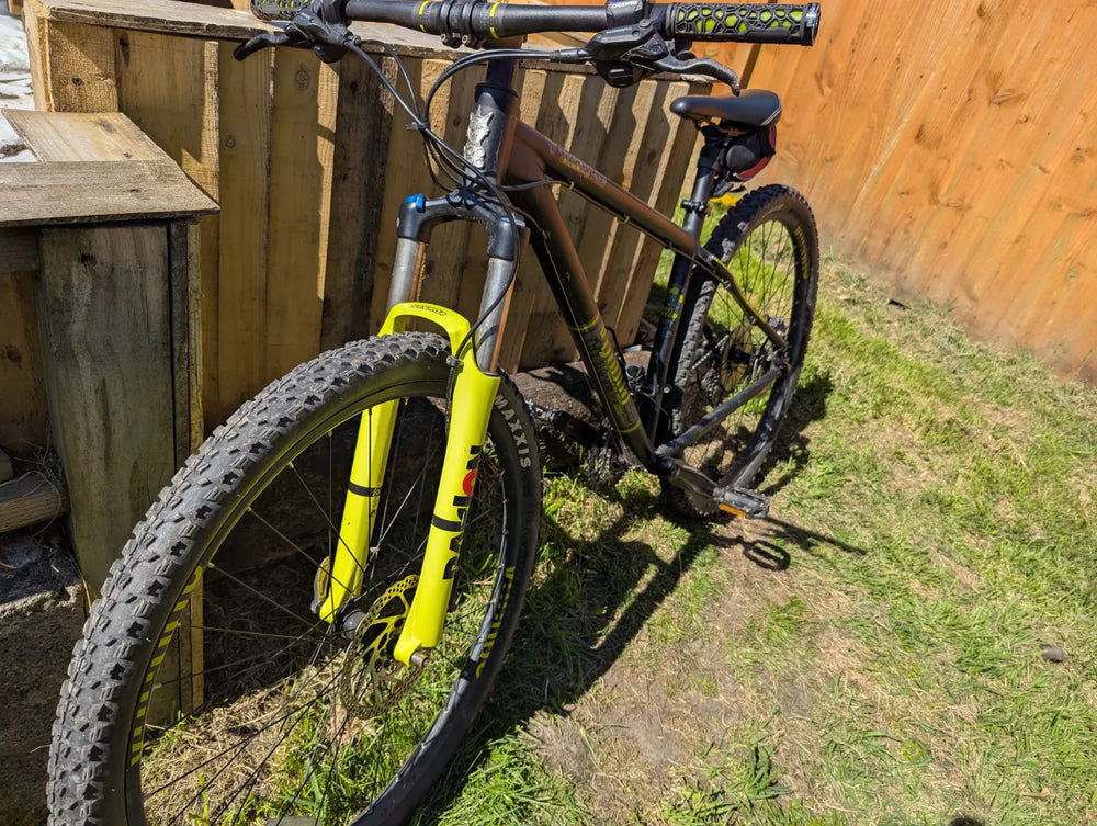 Voodoo Bizango 29er Mens Mountain Bike 2021