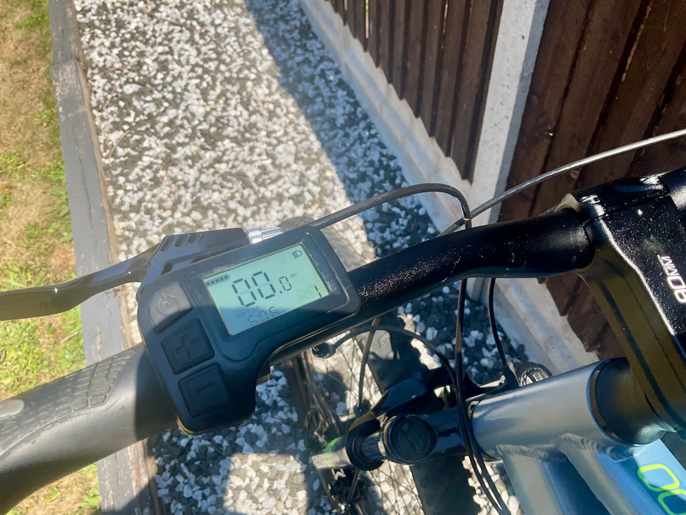 Rockrider EST 100 2021