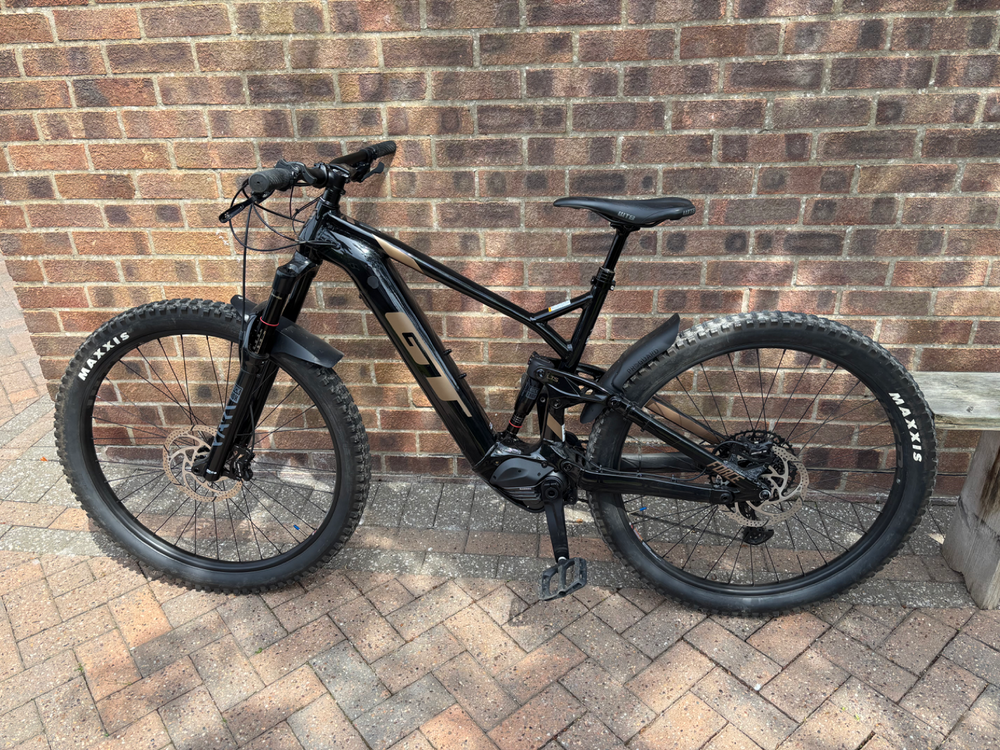 GT eForce Amp+ 2023