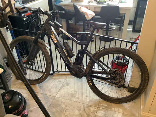 Scott Strike Eride 930 Bosch CX 2025