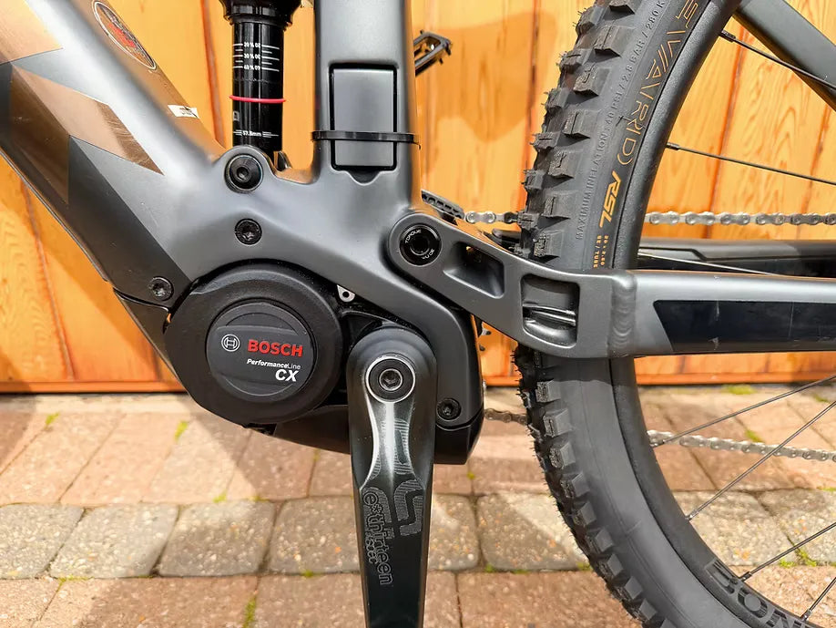 Trek RAIL 9.7 CARBON FULL SUSPENSION MOUNTAIN EBIKE **X-LARGE FRAME** 2023