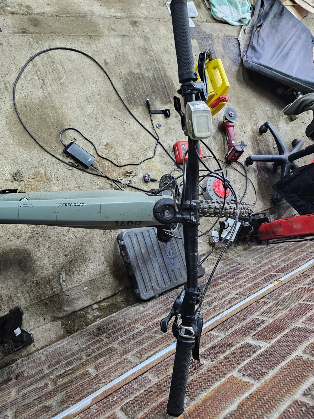 Cube Stereo Hybrid 160 Hpc Race 625 2022