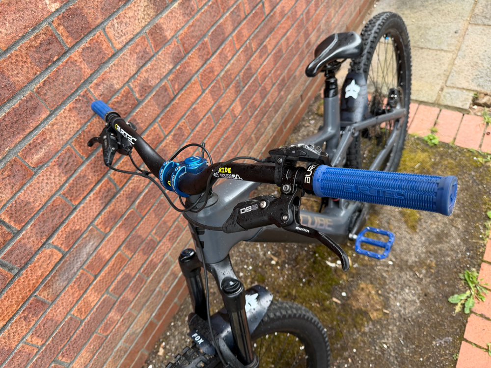 Cube Stereo 140 Hpc Race 750 2023