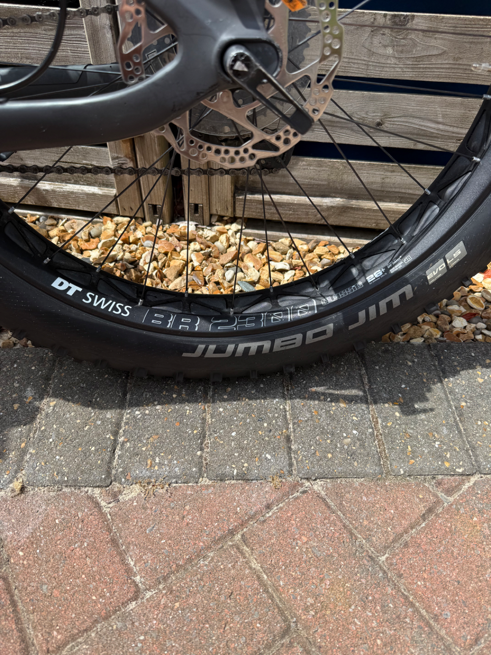 Canyon Dude CF 9 2018