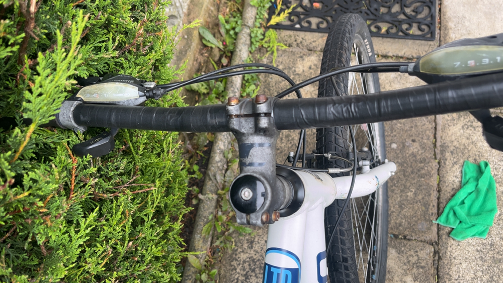 Carrera Parva Mens Hybrid Bike Limited Edition 2020