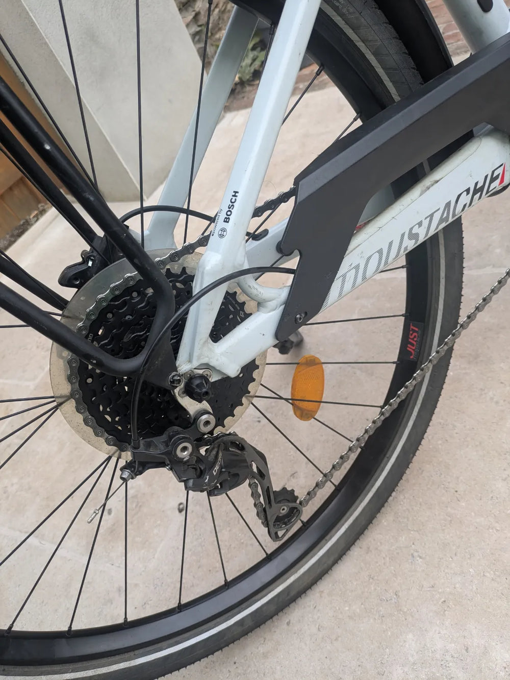 Moustache Samedi 27 X-Road 1 Crossbar 2023