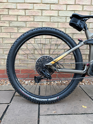 Rockrider Stilus E-All Mountain 2022
