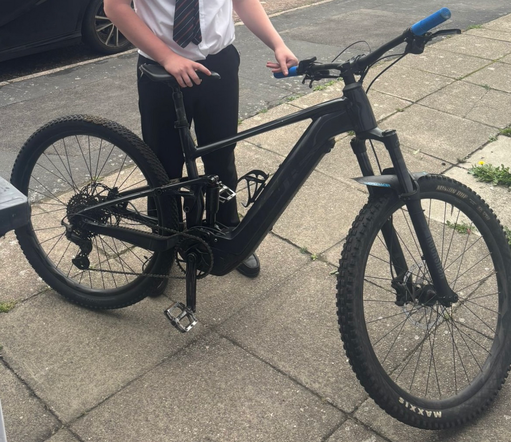 Giant Stance E+ - 1 2023