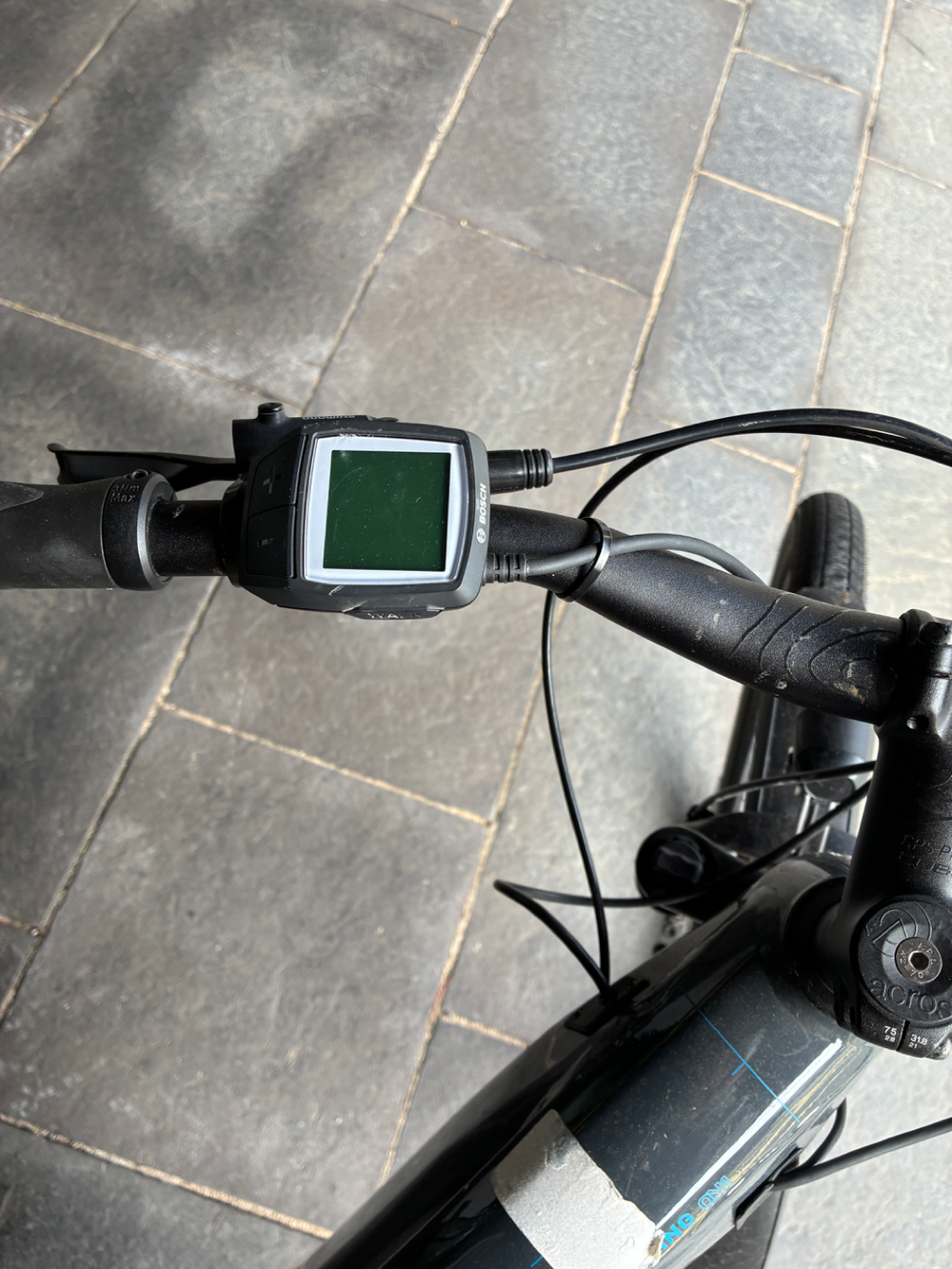 Cube Touring Hybrid 400 2022
