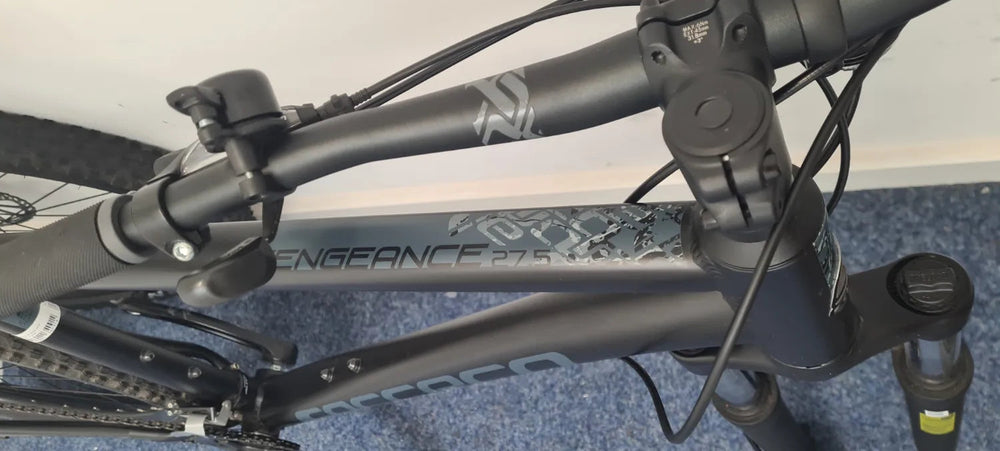 Carrera Vengeance Mens Mountain Bike 2021