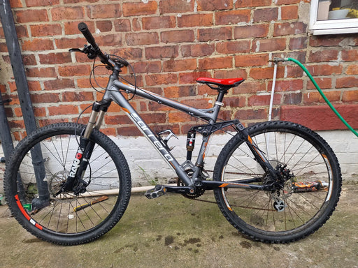 Carrera Subway All Weather Edition Mens Hybrid Bike 2021 2010