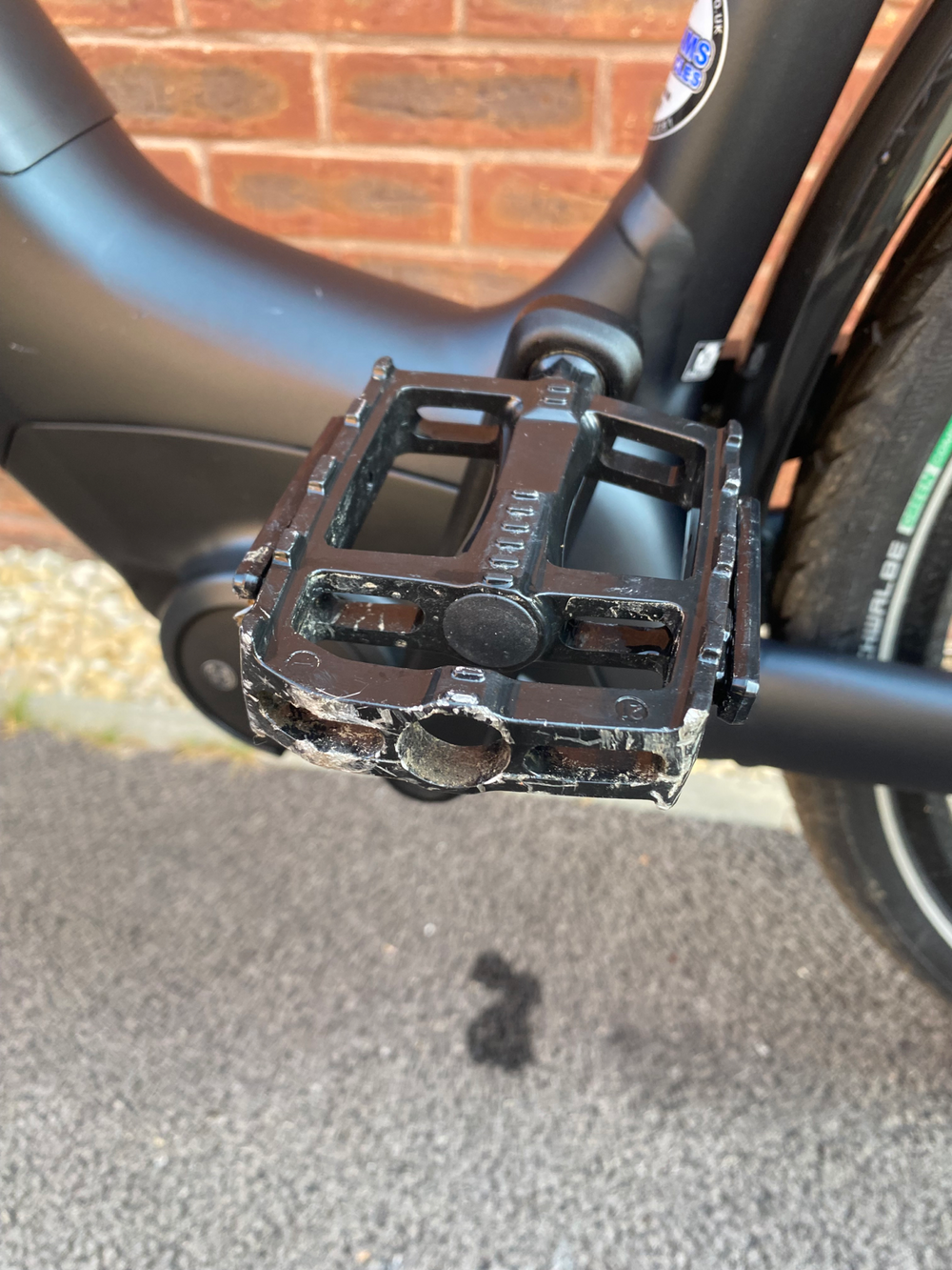 Raleigh Motus Grand Tour Hub Gear Low Step 2022