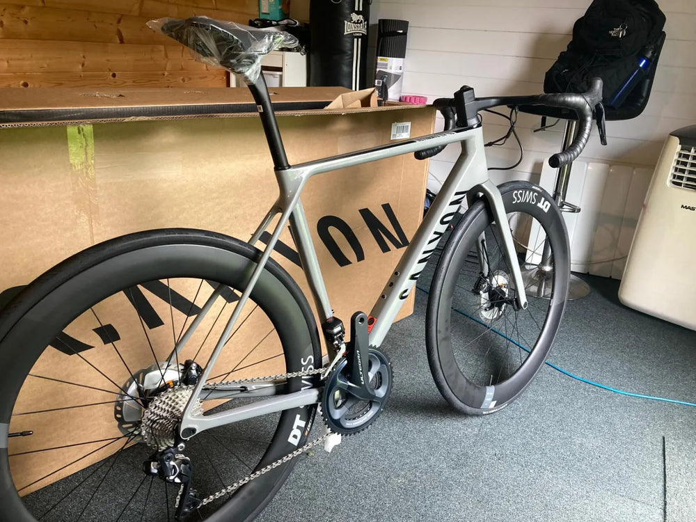 Canyon Ultimate CF SL 8 Disc Aero 2021