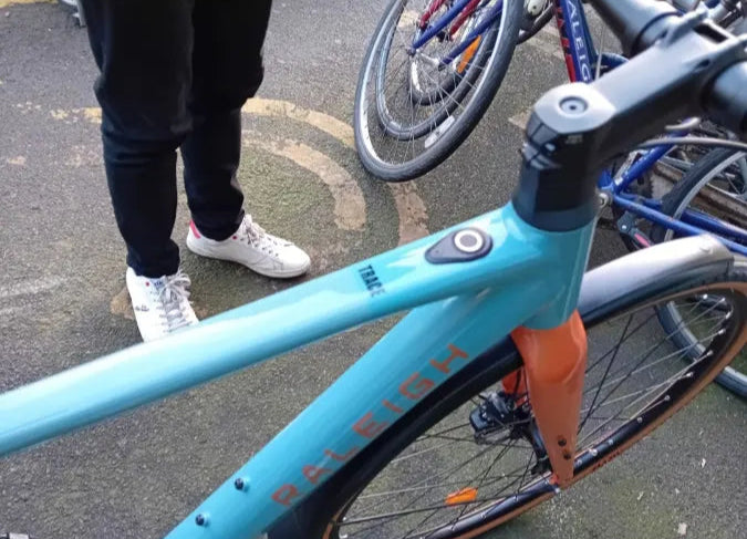 Raleigh trace blue electric hybrid 2025
