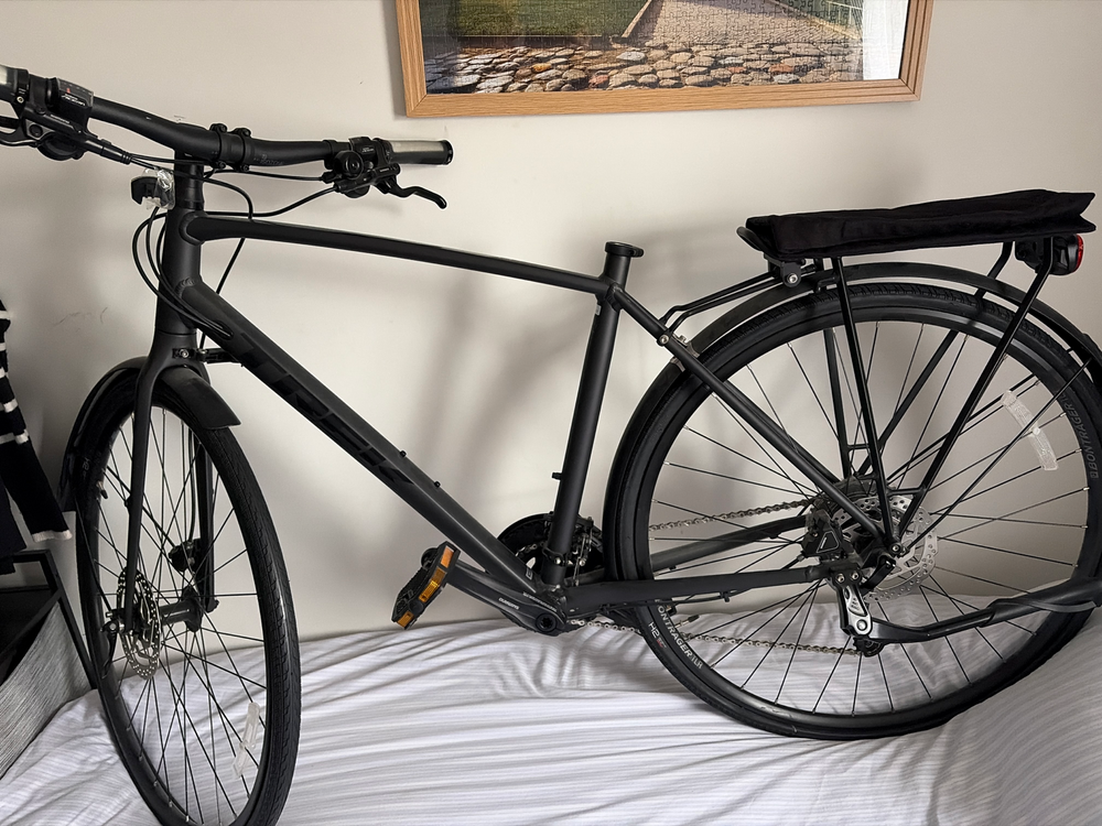 Trek FX 3 DISC EQ L BK 2020 - 2021