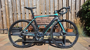 Bianchi Oltre XR4 - Ultegra Di2 2019