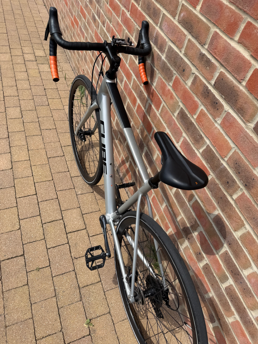 Cube Attain Pro Road 2025