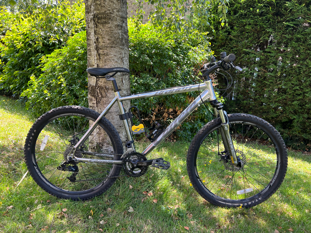 Carrera Kraken 2011