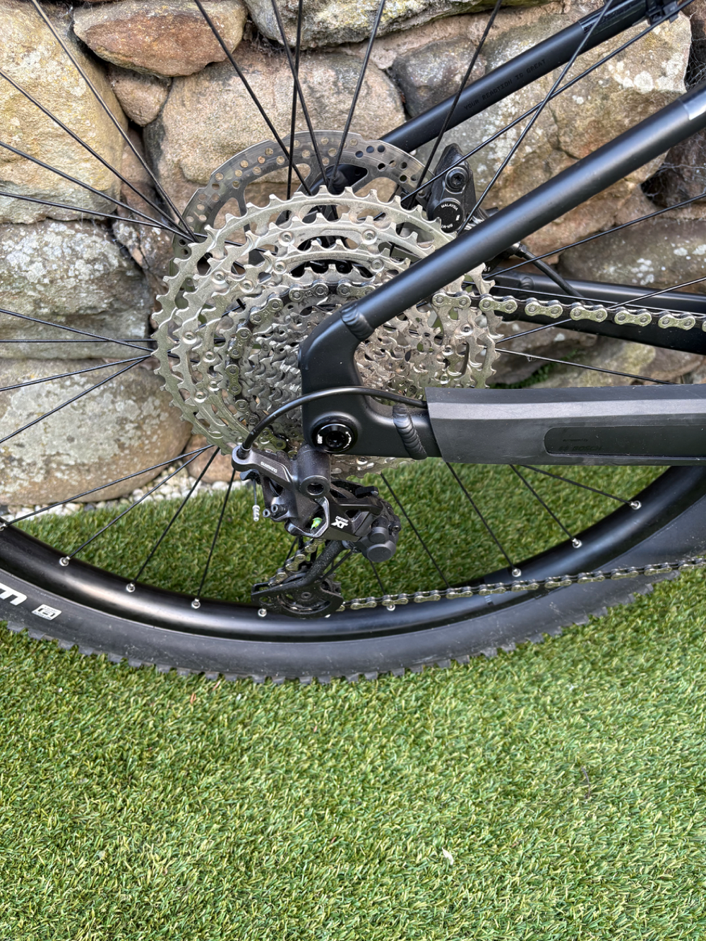 Cube Reaction Hybrid Race 800 L 2025