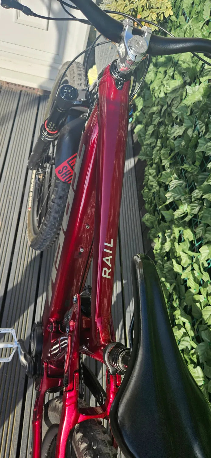 Trek Rail 7 Gen 3 2024