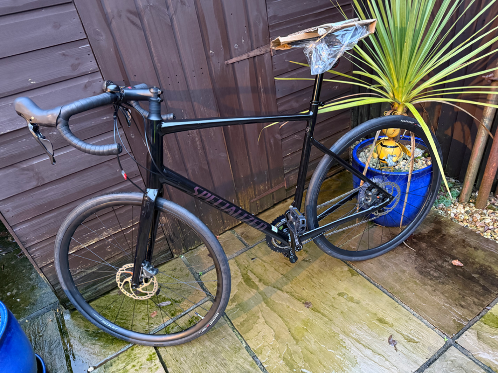 Specialized E5 sport 2025