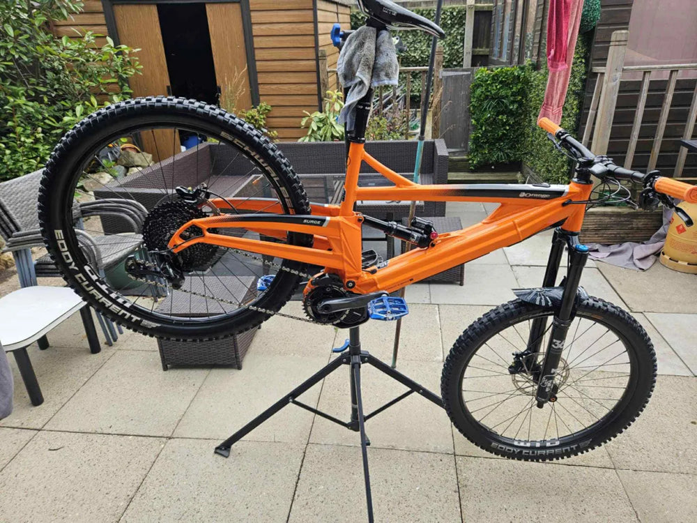 Orange Surge XTR 2021