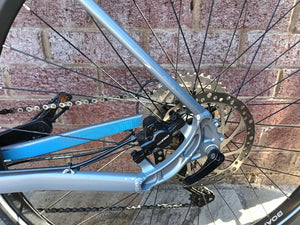 Boardman HYB 8 9e 2022