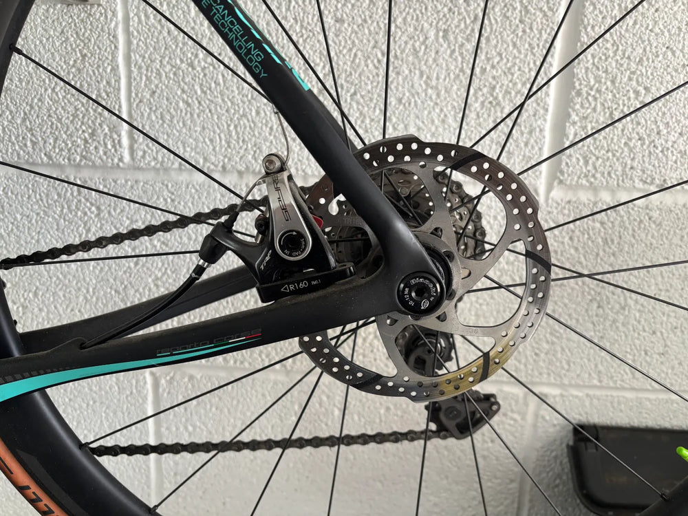 Bianchi Infinito CV Ultegra Di2 2019