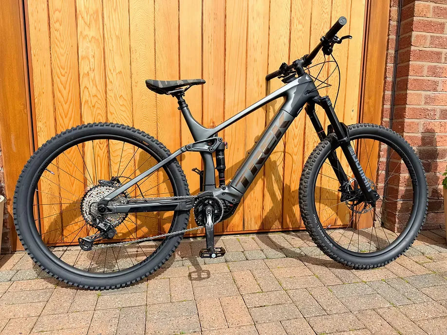 Trek RAIL 9.7 CARBON FULL SUSPENSION MOUNTAIN EBIKE **X-LARGE FRAME** 2023