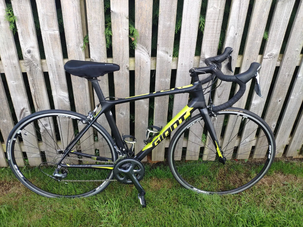 Giant TCR  ADVANCED  3 2010