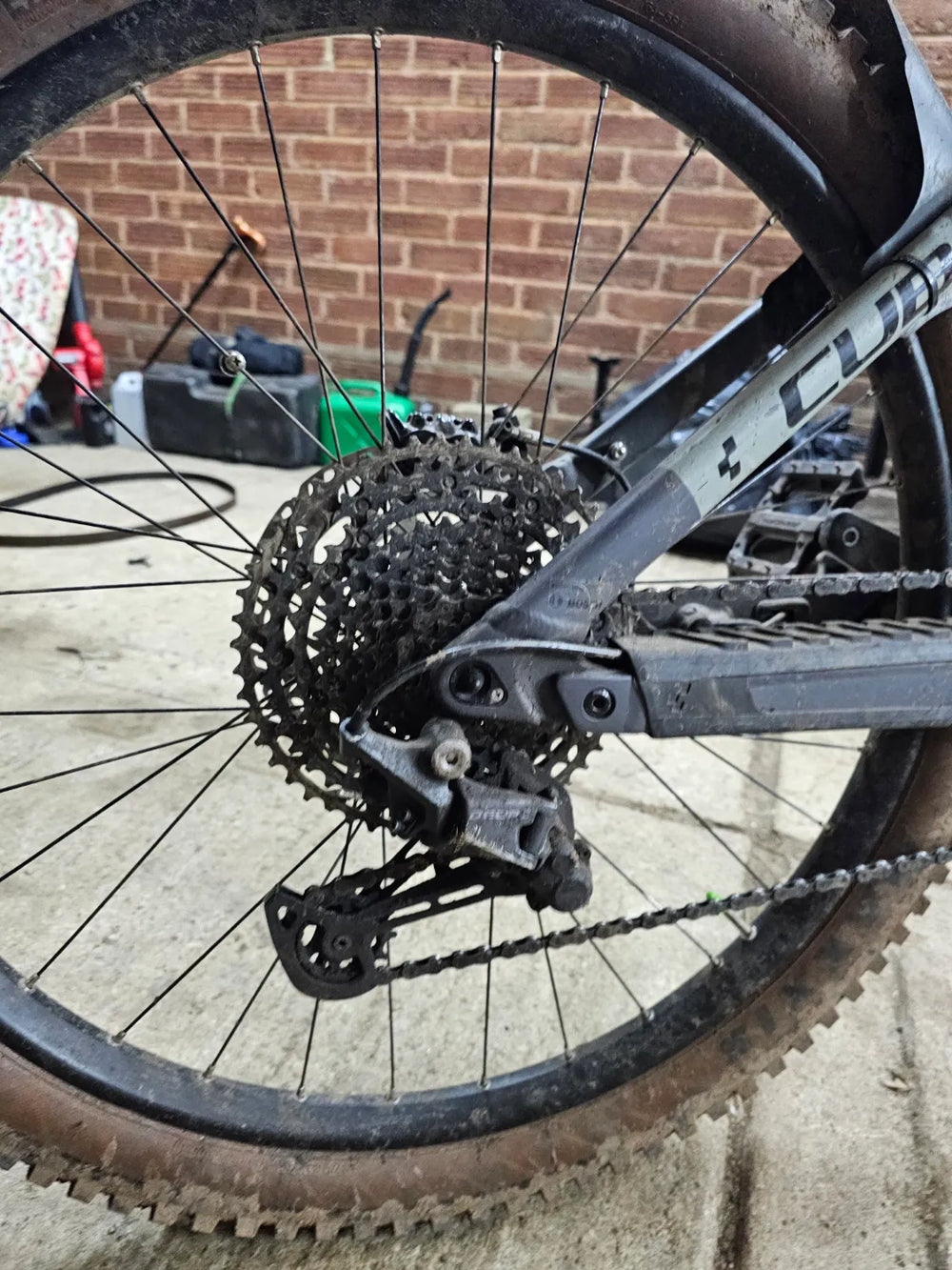 Cube Stereo Hybrid 160 Hpc Race 625 2022