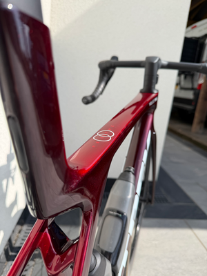Trek Madone SLR 9 Red Etap AXS 12 Speed Disc 2025