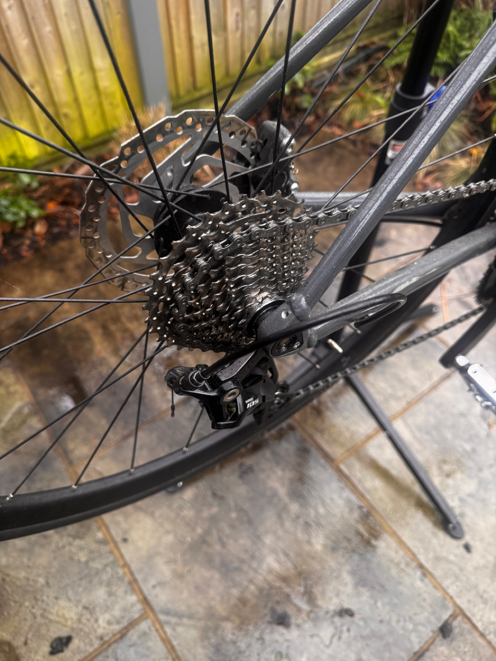 CUBE CUBE Attain SL 105 Road Bike  2022