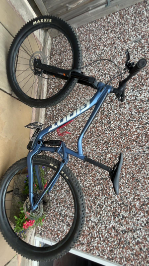 Giant Stance 2023