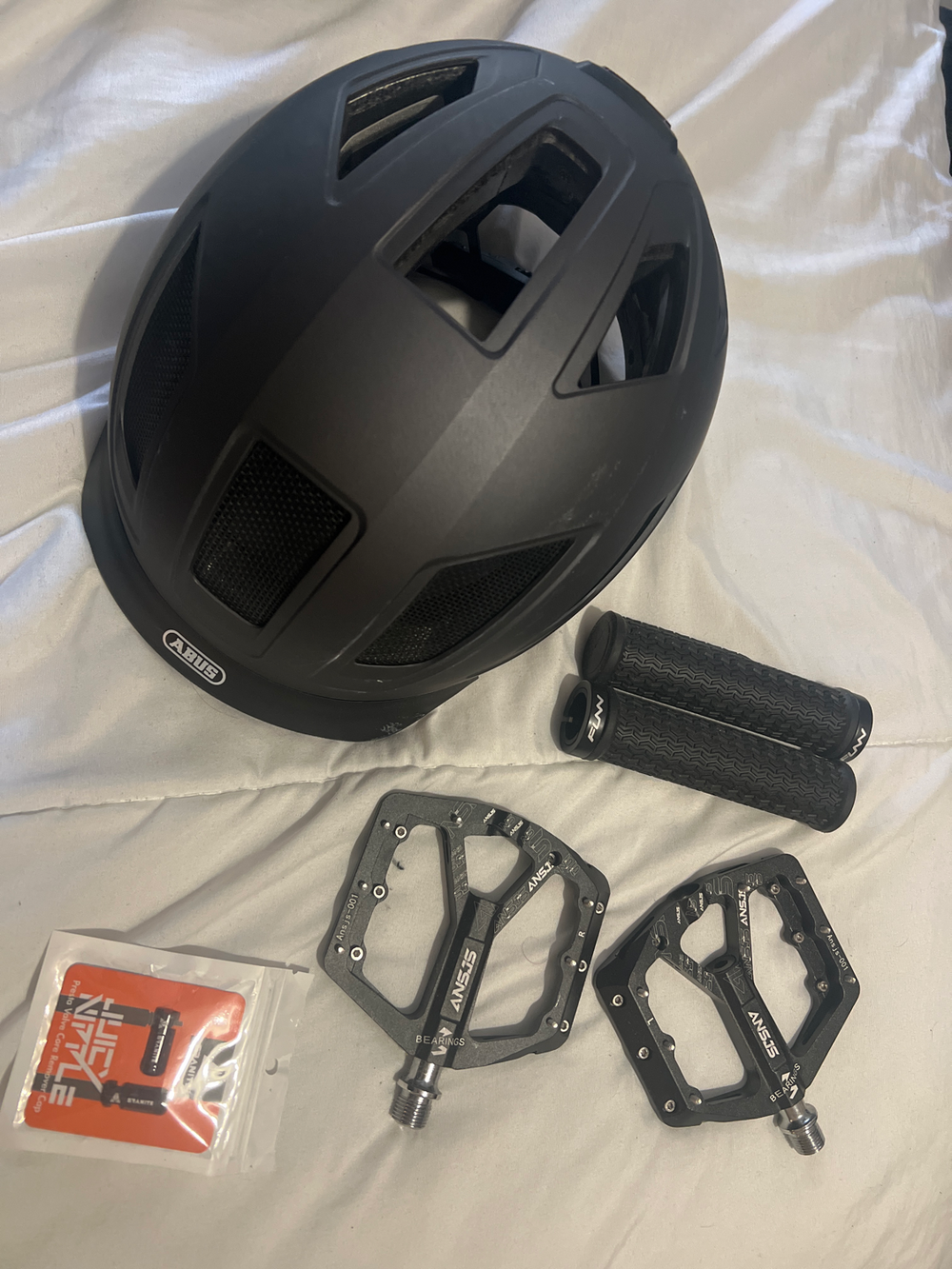 Trek Dual Sport 3 Equipped Gen 5 2023