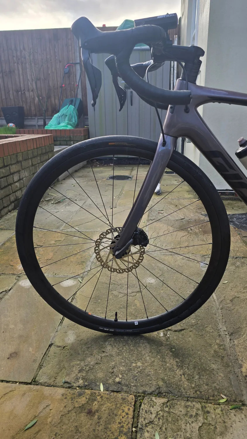 Giant Defy - Advanced 1 2023