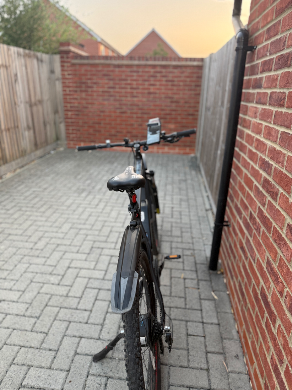 Carrera Vengeance E Mens Electric Mountain Bike 2.1 2023