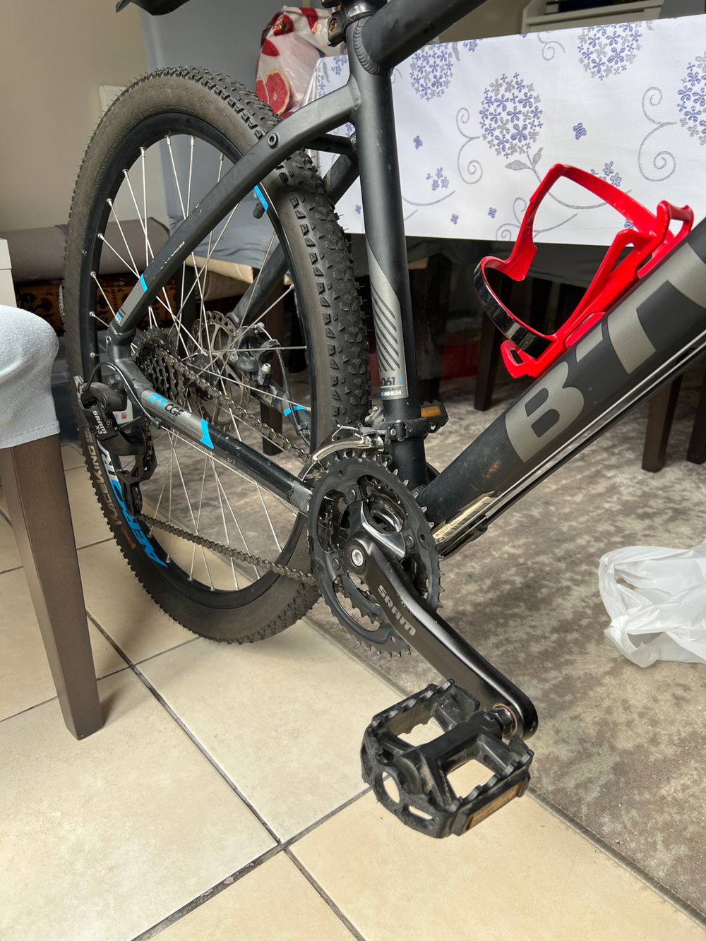 B'TWIN 27.5 inches Mountain Bike ST 100 2020