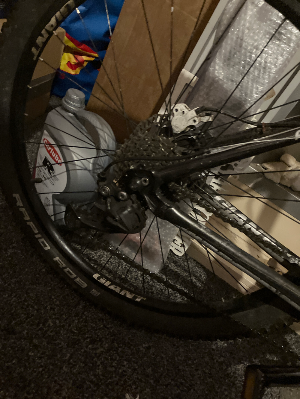 Giant Revel 2 (Black/Silver) 2012