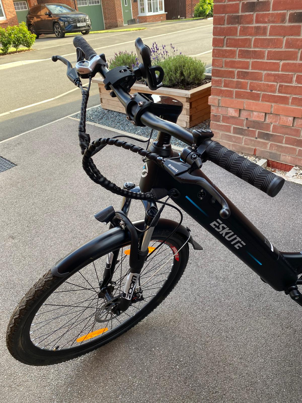 Eskute Polluno Electric City Bike 2022