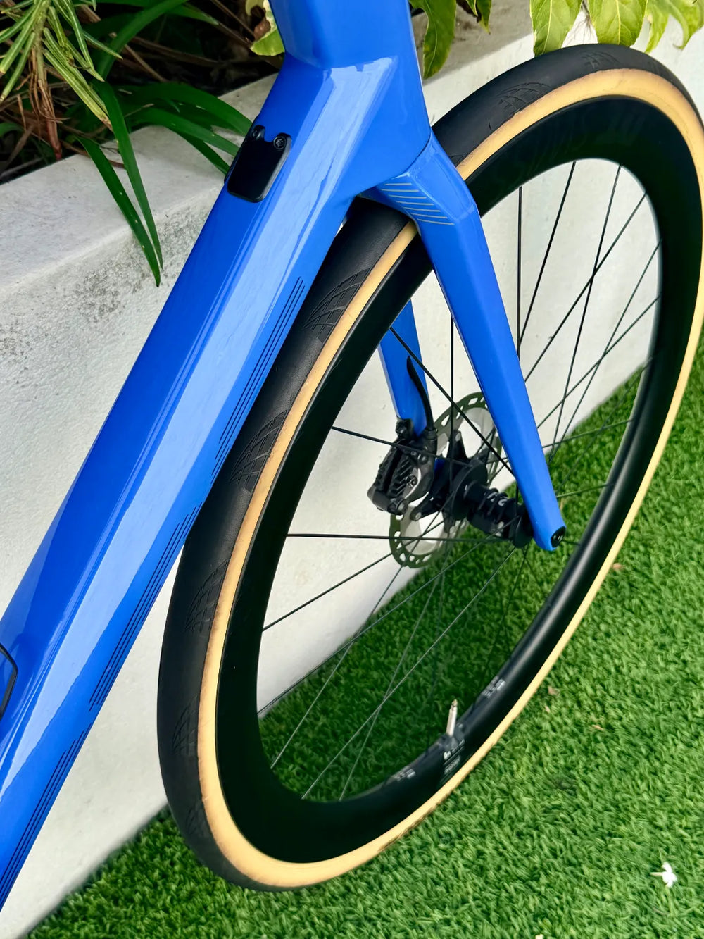 BMC Roadmachine 01 Three 2023