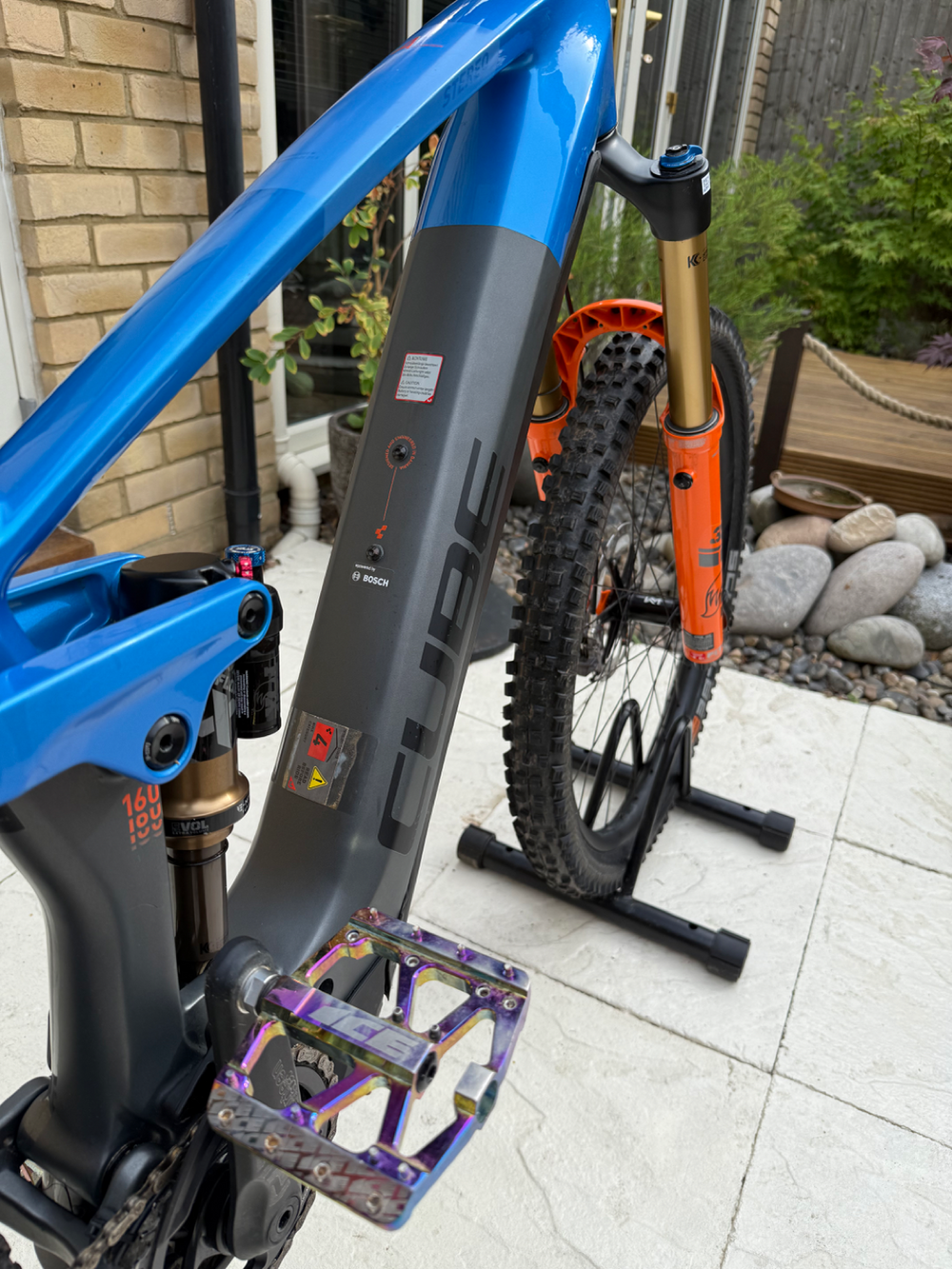 Cube Cube Stereo Hybrid 160 HPC 750 Carbon Electric Mountain  Bike 2024