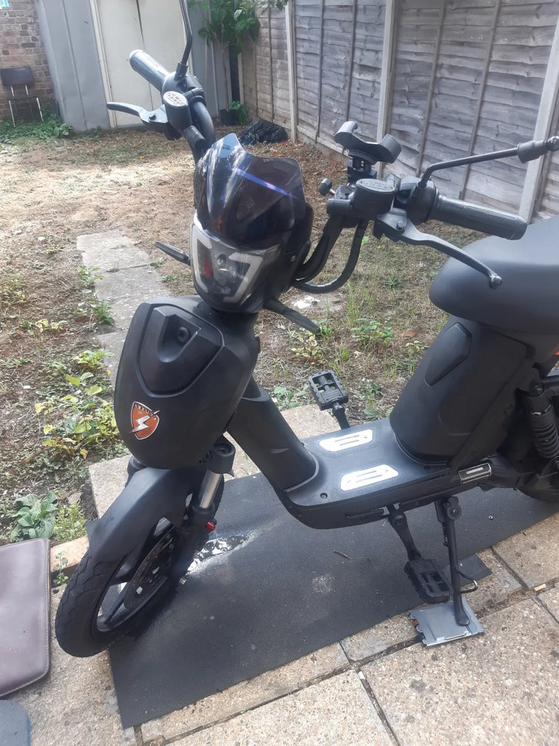 Eskuta SX-250 Series 4 2025