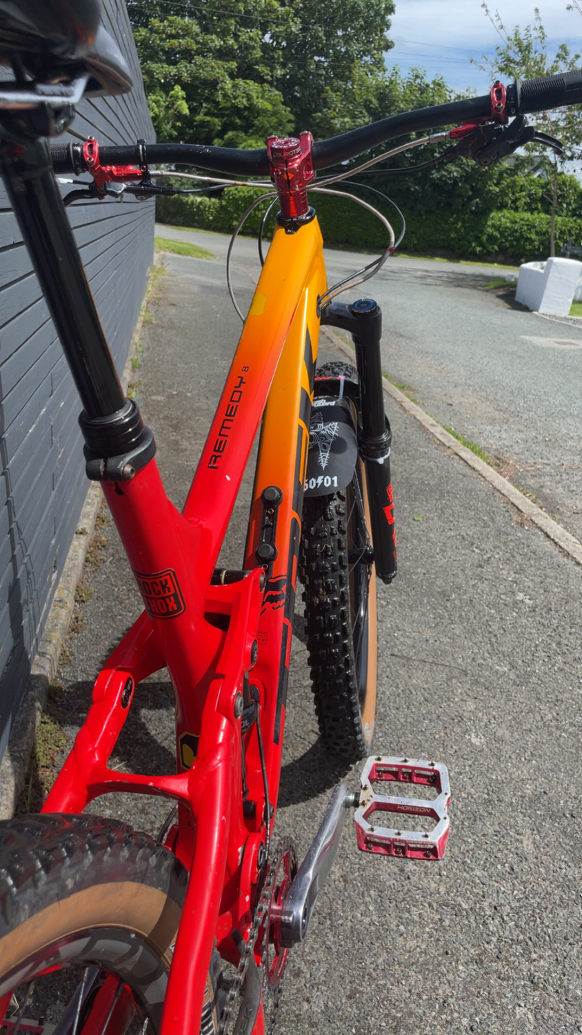 Trek Remedy 8 27.5/650b UK 2022
